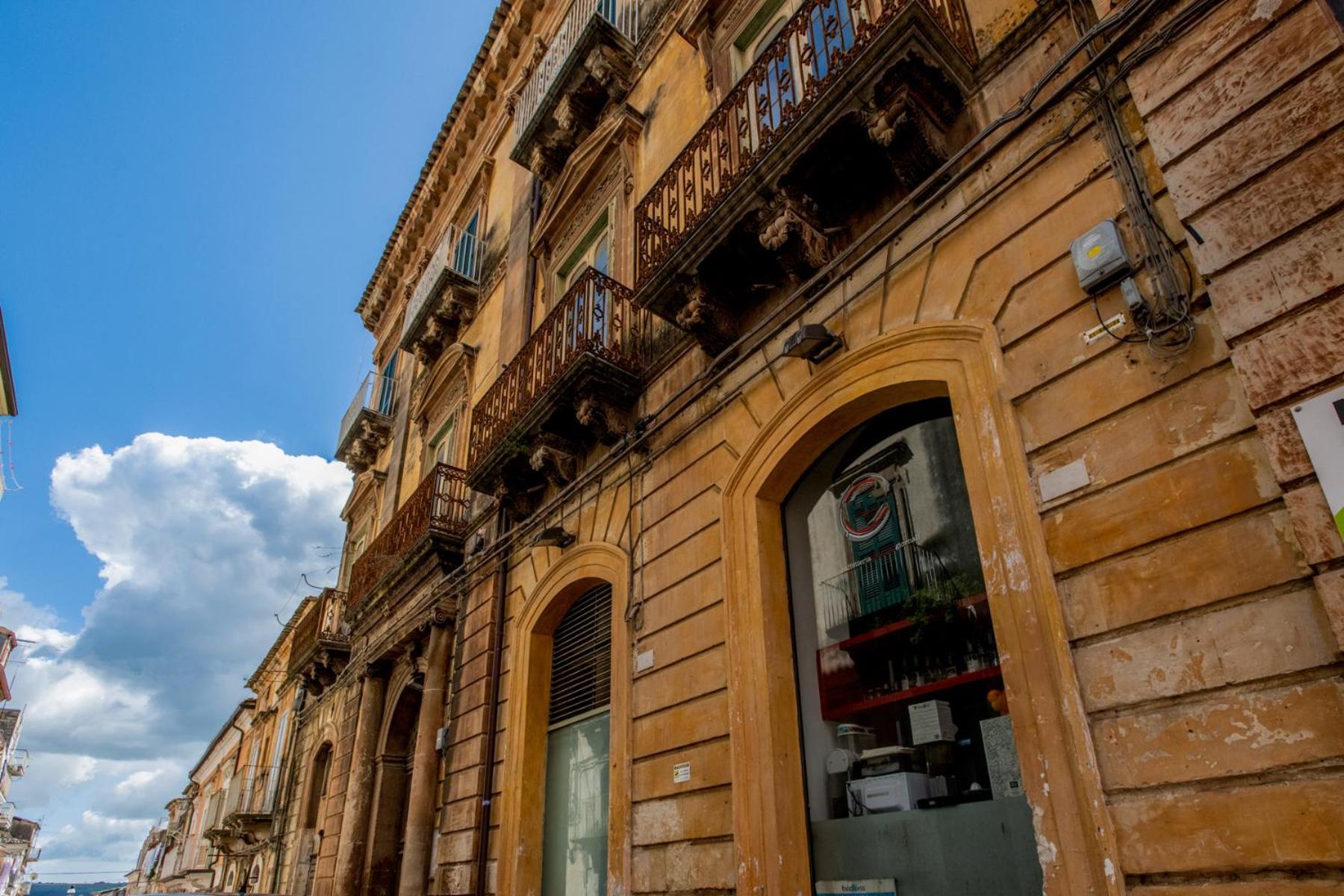 Palazzo D'Arte - Luxury Home - Ragusa Centro Luaran gambar